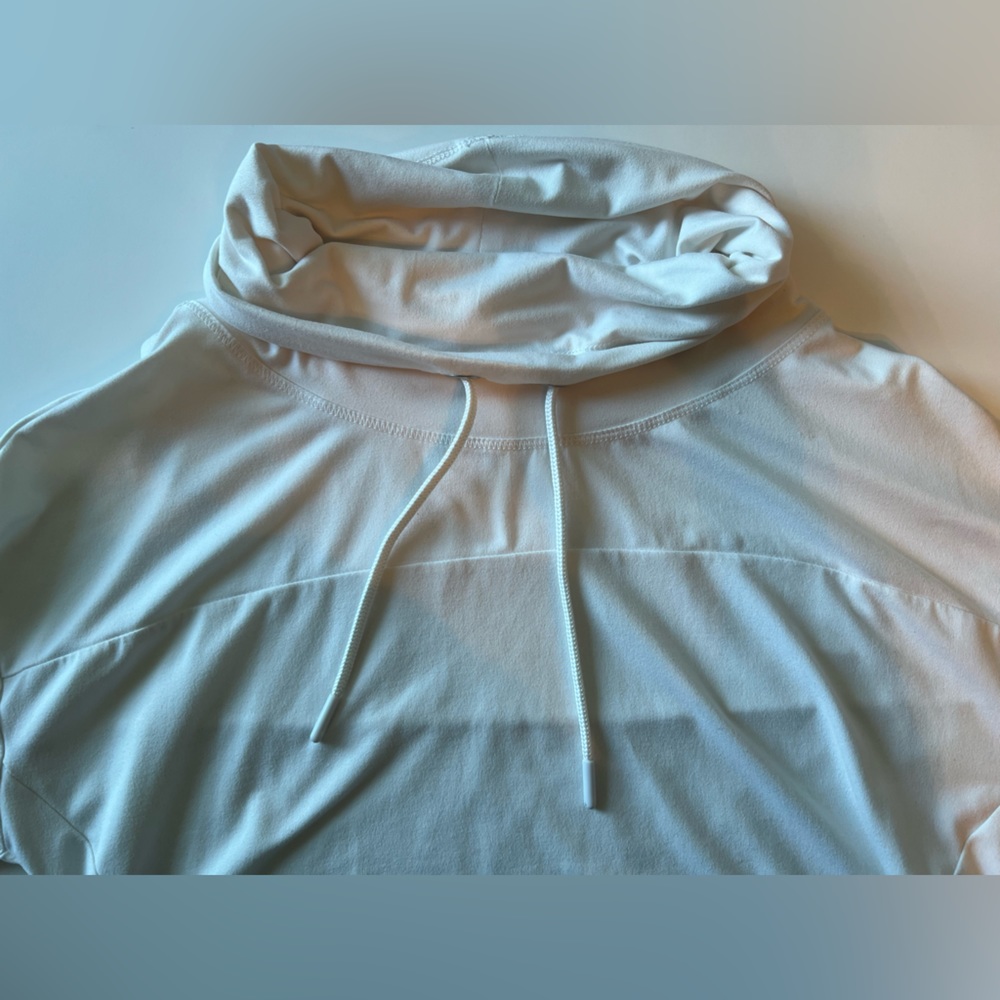 White hoodie from Apana. size small.